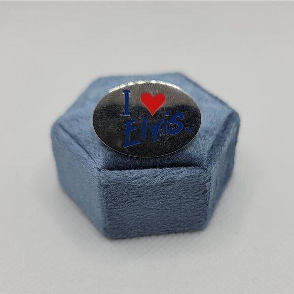 ELVIS Pin Lot - Picture 9 of 10